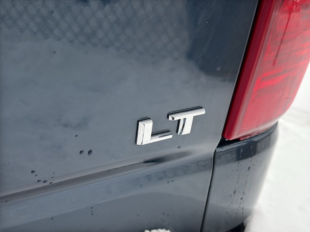 Used 2022 Chevrolet Silverado 1500 LT image 8