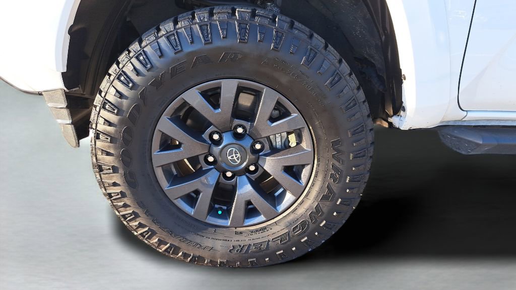 Certified 2023 Toyota Tacoma SR5 image 10