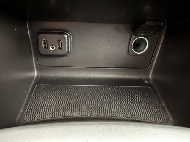 Used 2022 Chevrolet Colorado LT w/ Fleet Safety Package image 33