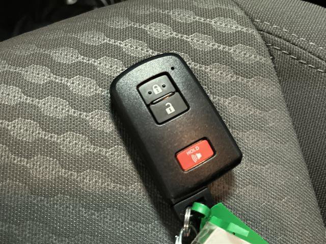 Used 2023 Toyota Tacoma SR5 w/ Technology Package image 25