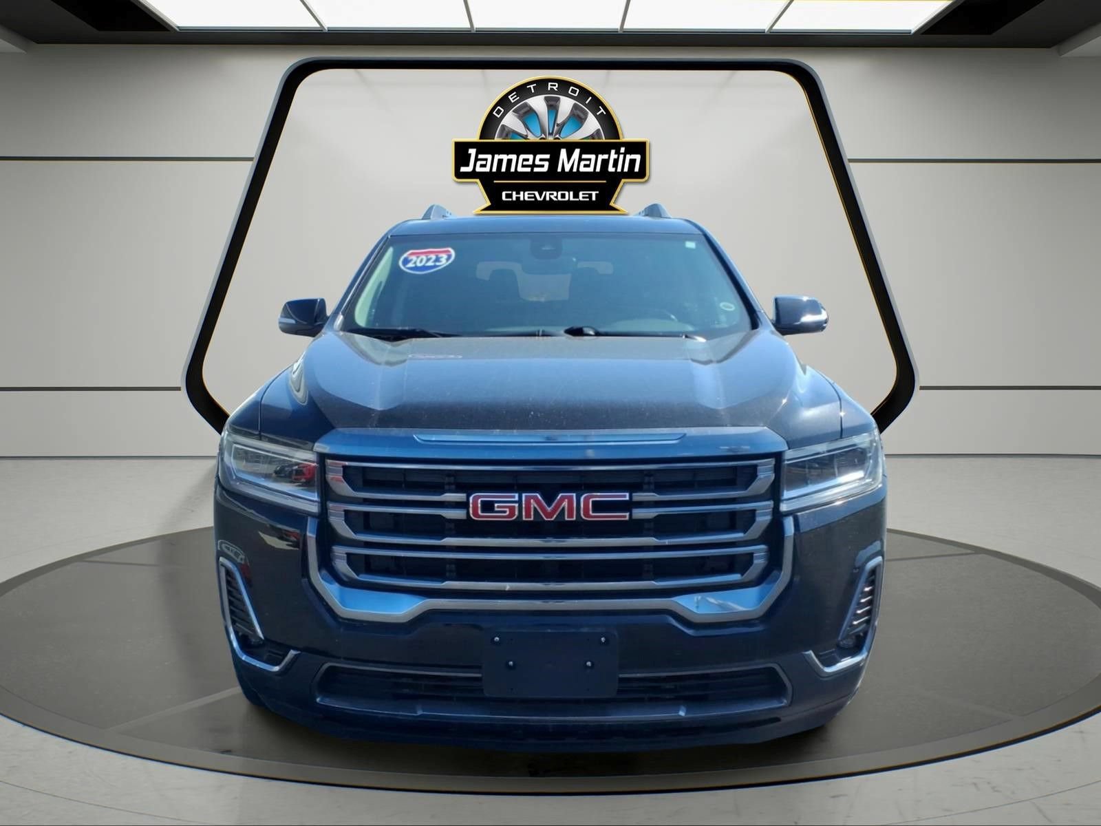 Certified 2023 GMC Acadia AT4 w/ Preferred Package AWD/4WD image 2
