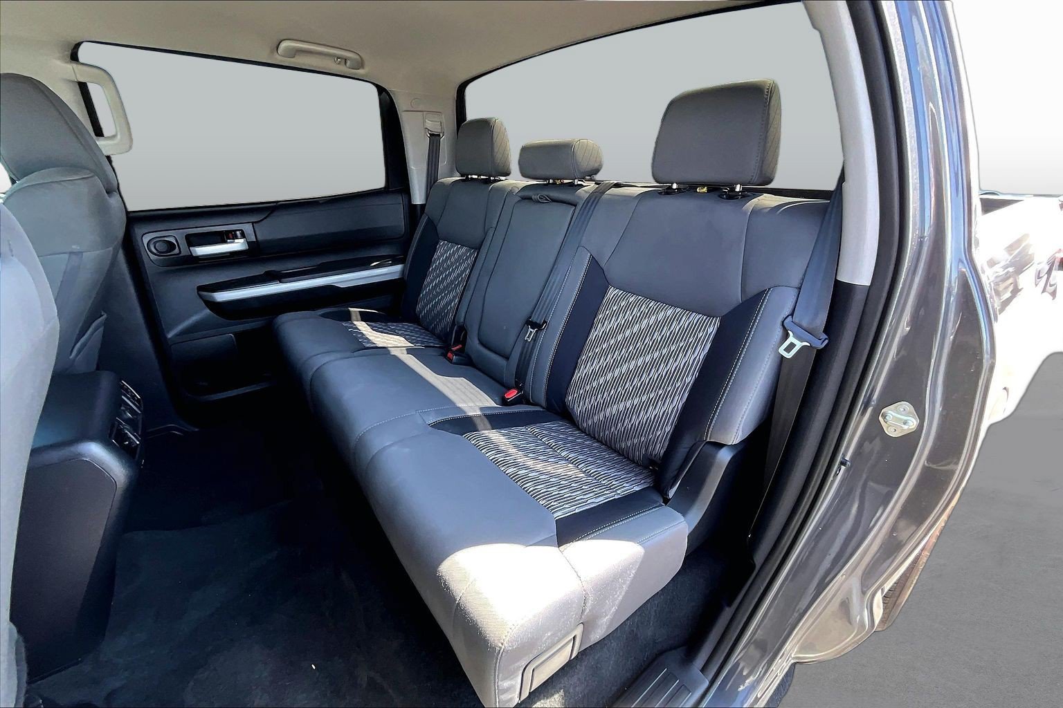 Used 2019 Toyota Tundra SR5 w/ SR5 Upgrade Package RWD image 24