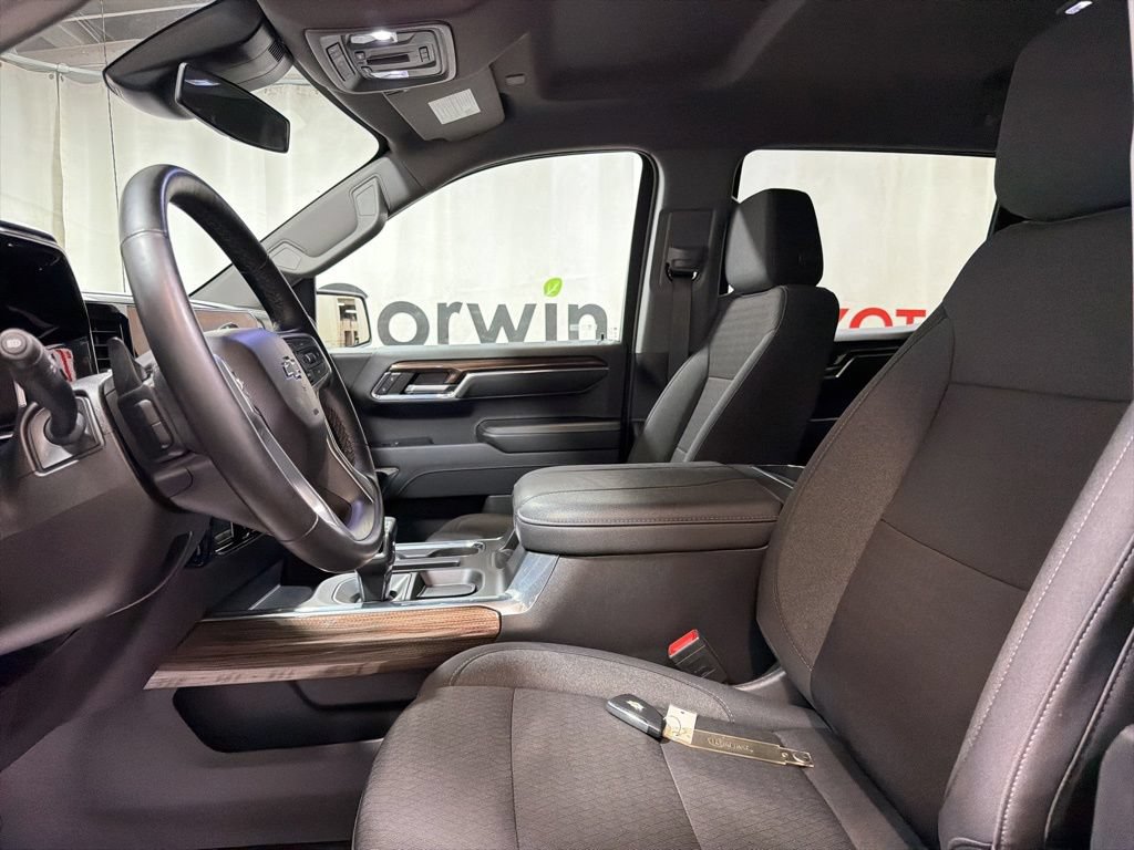 Used 2024 Chevrolet Silverado 1500 RST AWD/4WD image 22