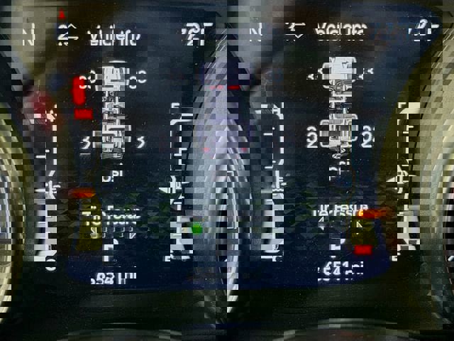 Used 2023 Jeep Wrangler Rubicon image 12