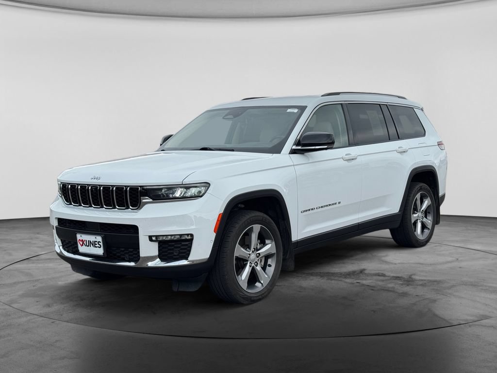 Used 2022 Jeep Grand Cherokee L Limited w/ Luxury Tech Group II AWD/4WD image 3