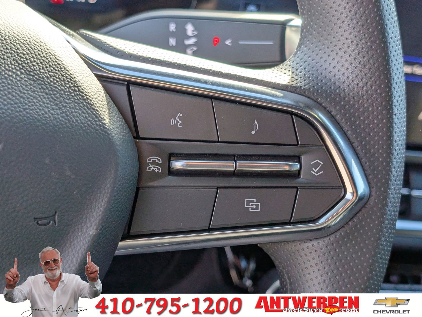 New 2026 Chevrolet Equinox EV LT image 18