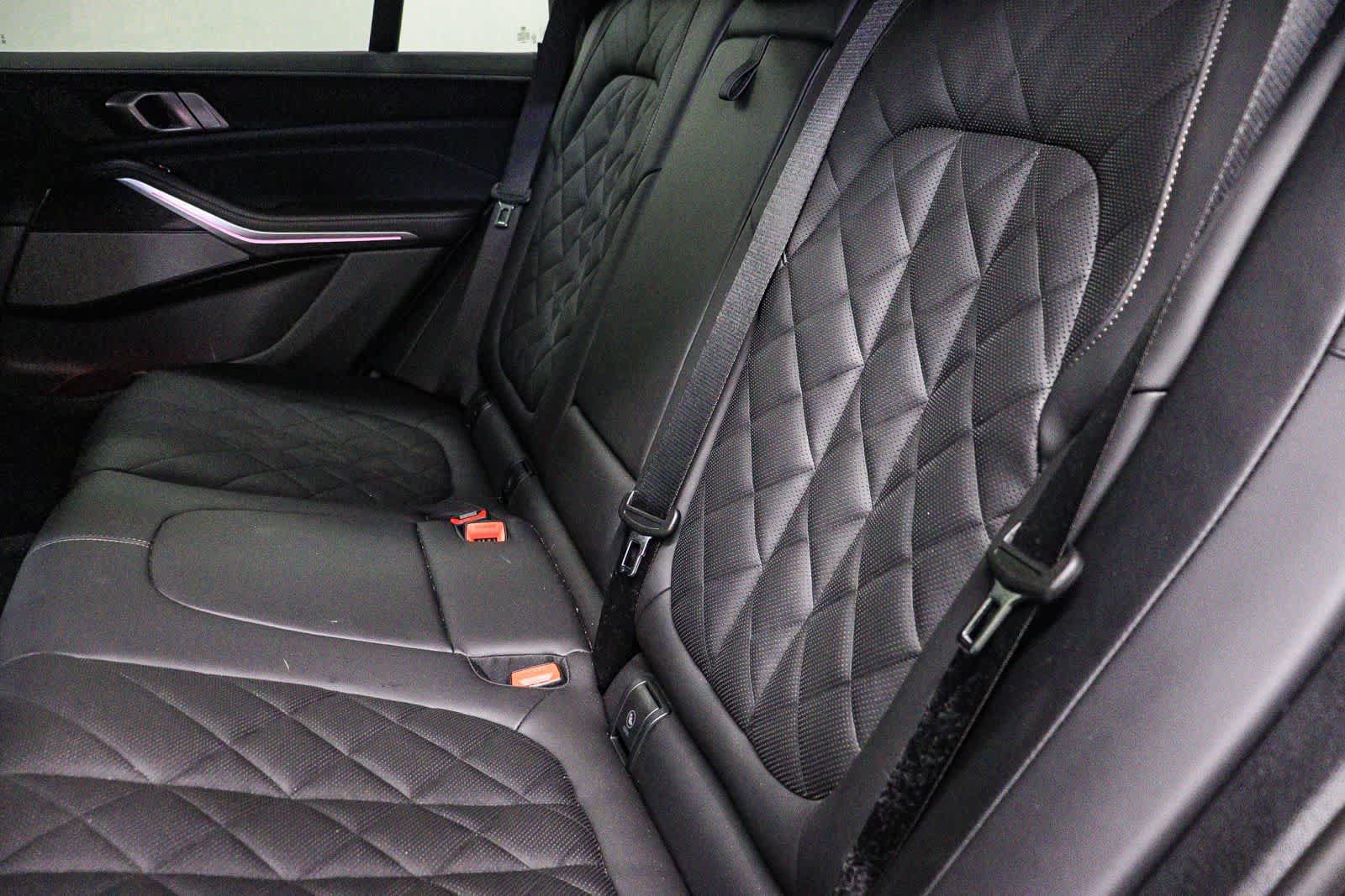 Used 2026 BMW X5 M60i w/ Parking Assistance Package AWD/4WD image 17