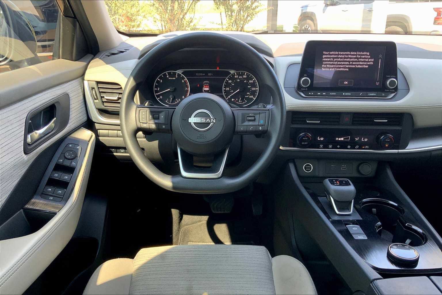 Certified 2023 Nissan Rogue SV AWD/4WD image 6