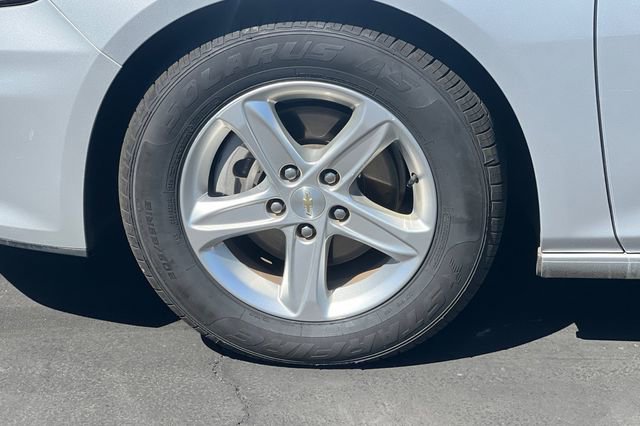 Used 2022 Chevrolet Malibu LT image 35