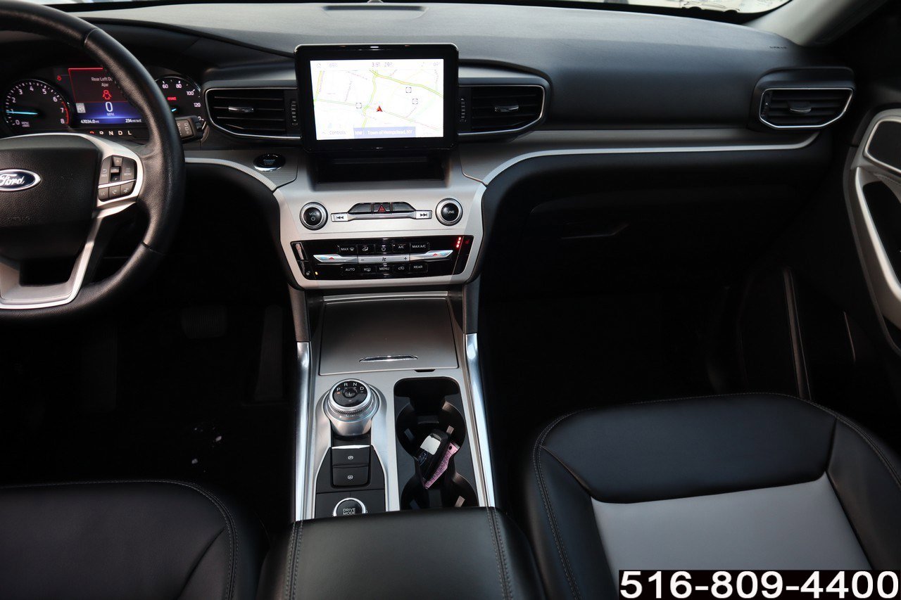 Used 2022 Ford Explorer XLT w/ Equipment Group 202A image 20