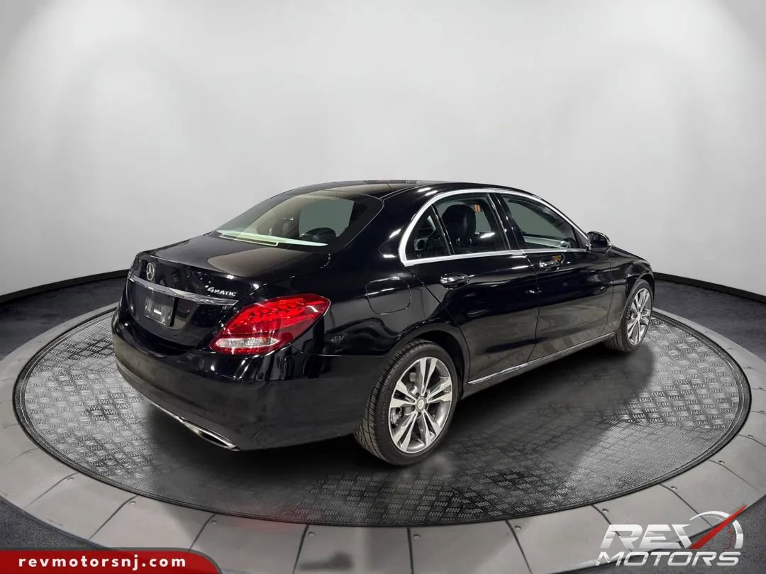 Used 2016 Mercedes-Benz C 300 C 300 4MATIC Sedan 4D image 5