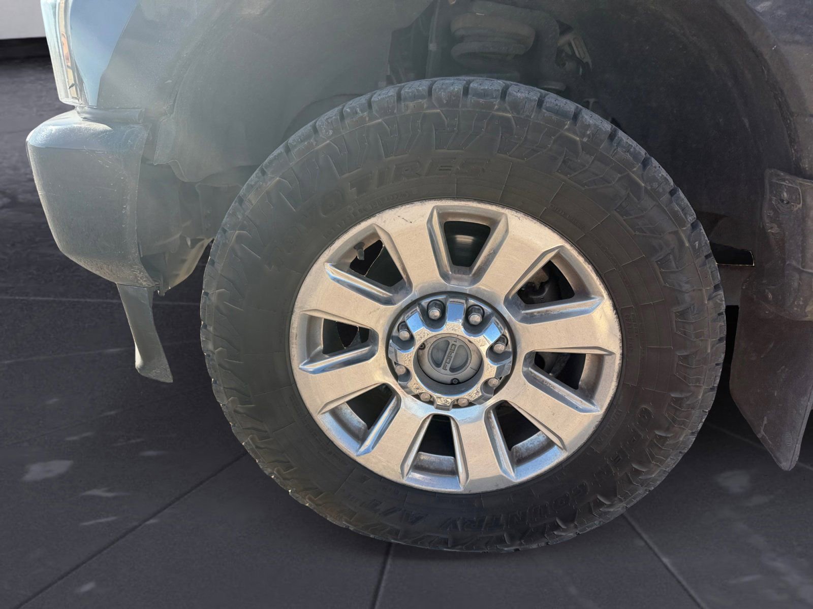 Used 2021 Ford F250 Platinum w/ FX4 Off-Road Package image 13