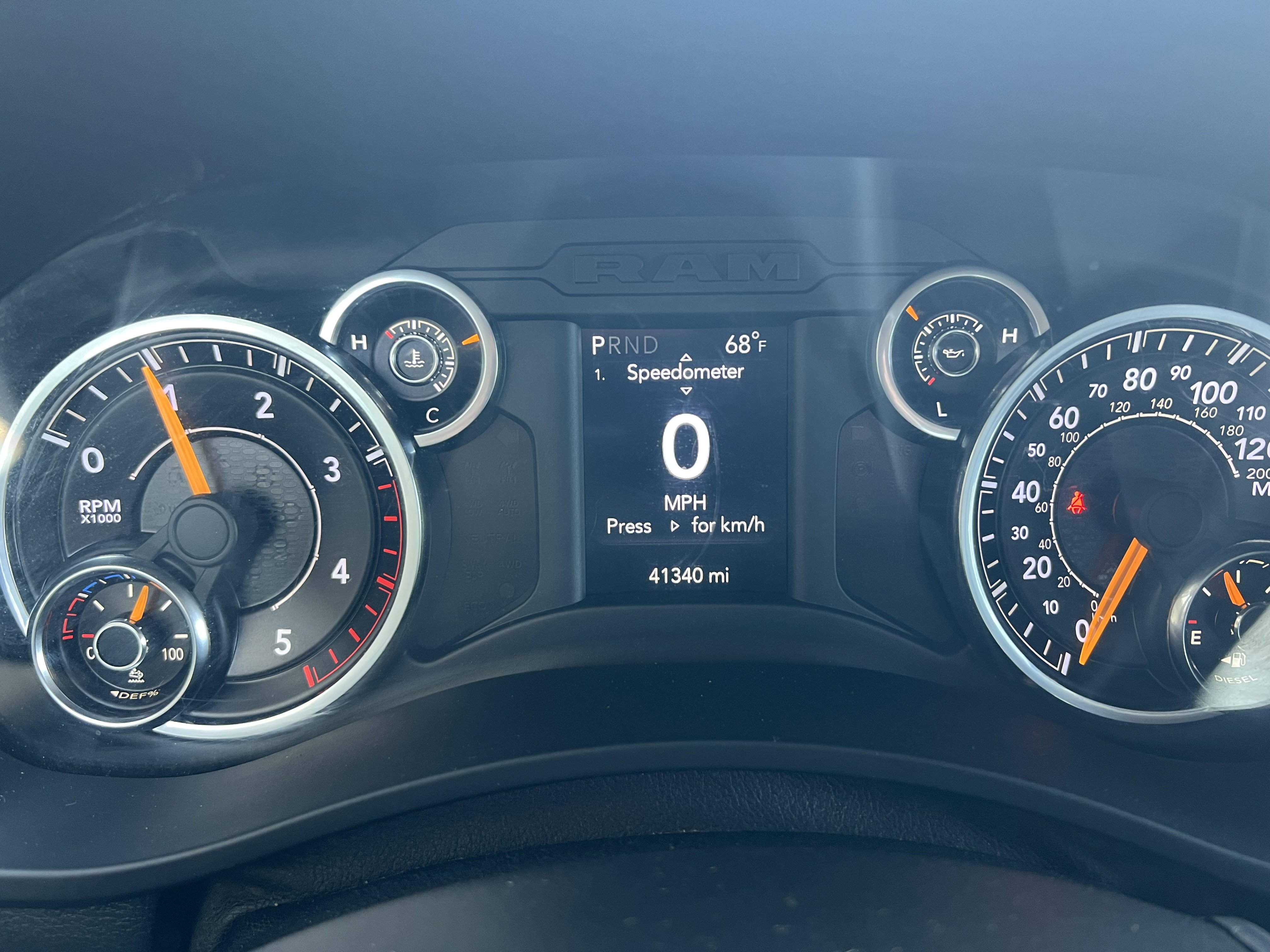 Used 2019 RAM 5500 Tradesman w/ Chrome Appearance Group image 22