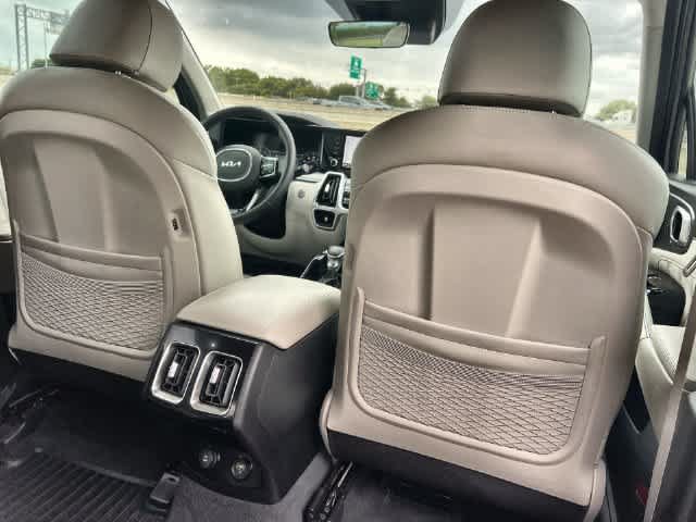 Used 2022 Kia Sorento SX FWD image 13