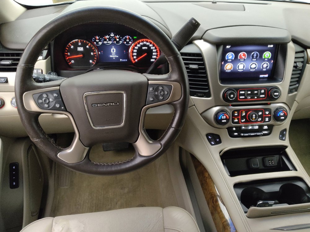 Used 2015 GMC Yukon Denali w/ Touring Package AWD/4WD image 22