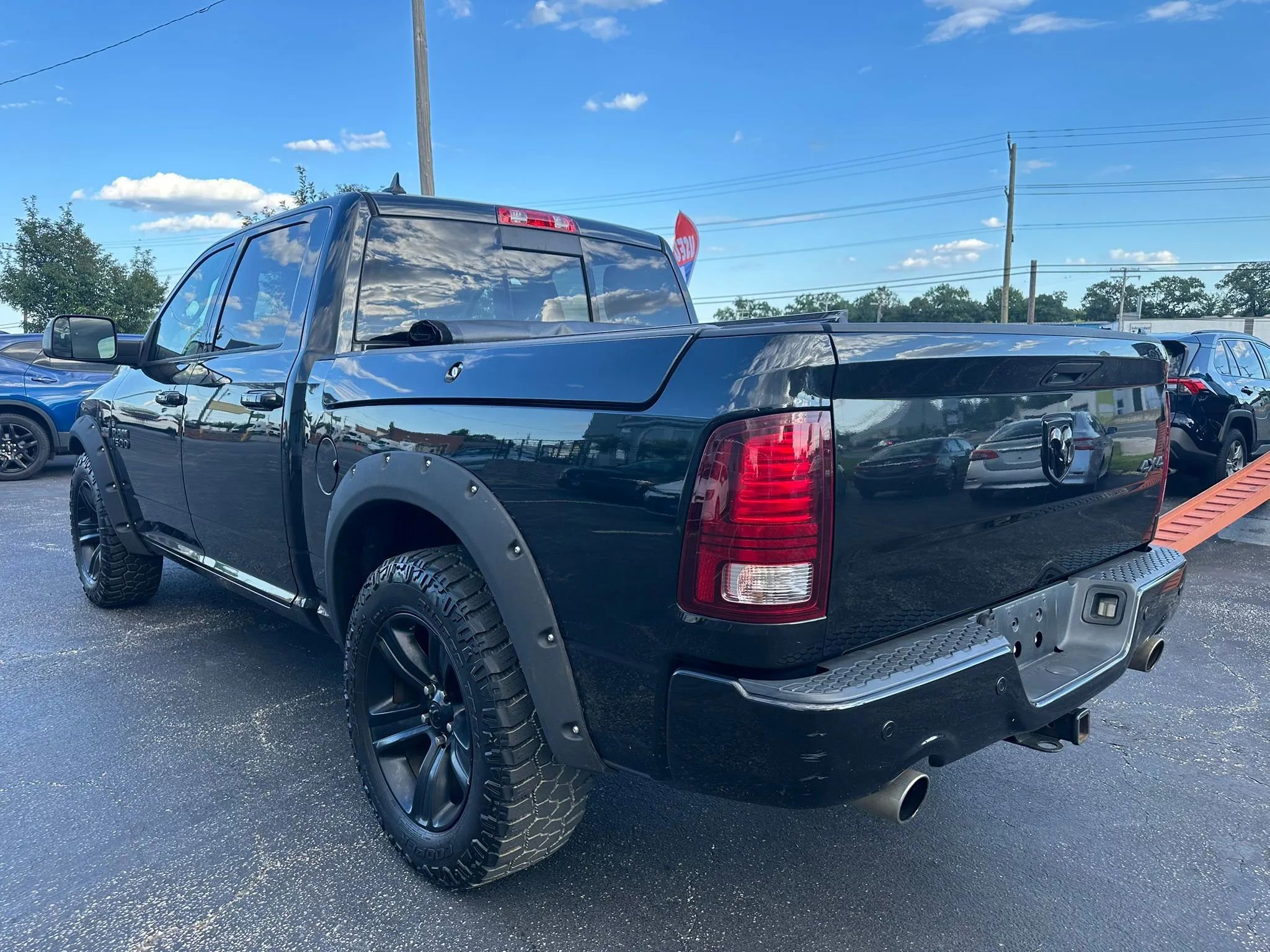 Used 2015 RAM 1500 Sport w/ Black Ram 1500 Sport Group image 7