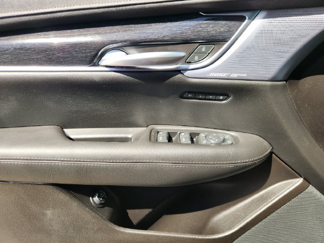 Used 2023 Cadillac XT5 Premium Luxury FWD image 23