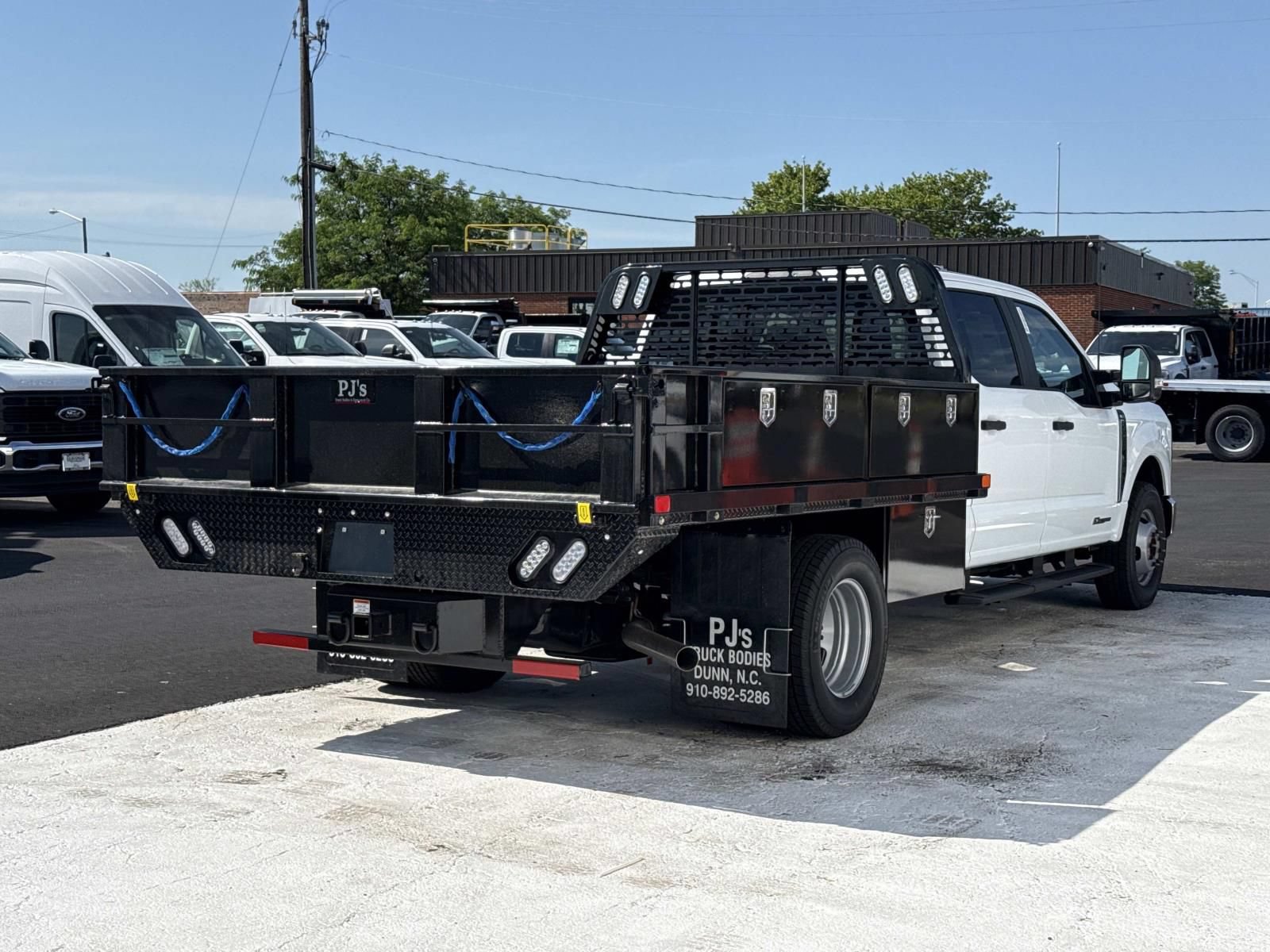 New 2026 Ford F350 XL w/ XL Chrome Package RWD image 3