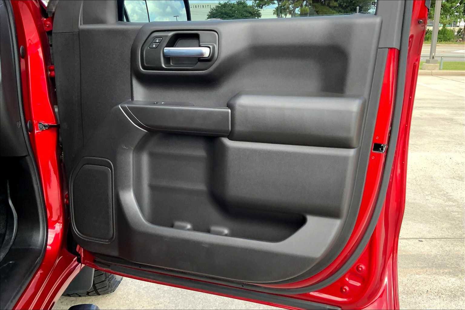 Used 2021 Chevrolet Silverado 1500 Custom RWD image 22