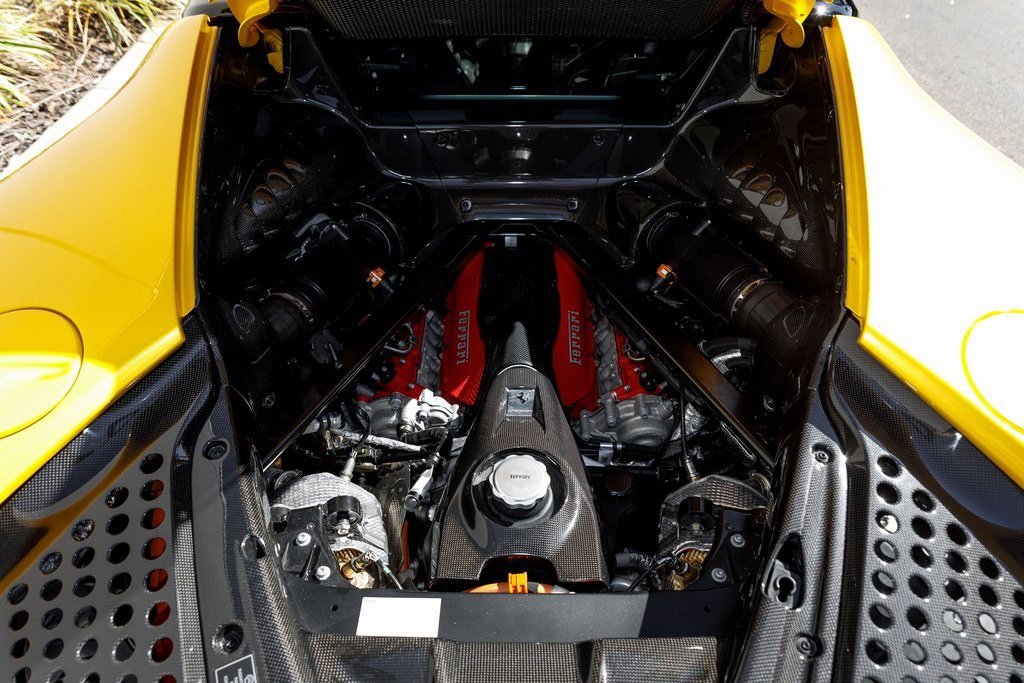 Used 2023 Ferrari SF90 Stradale image 34