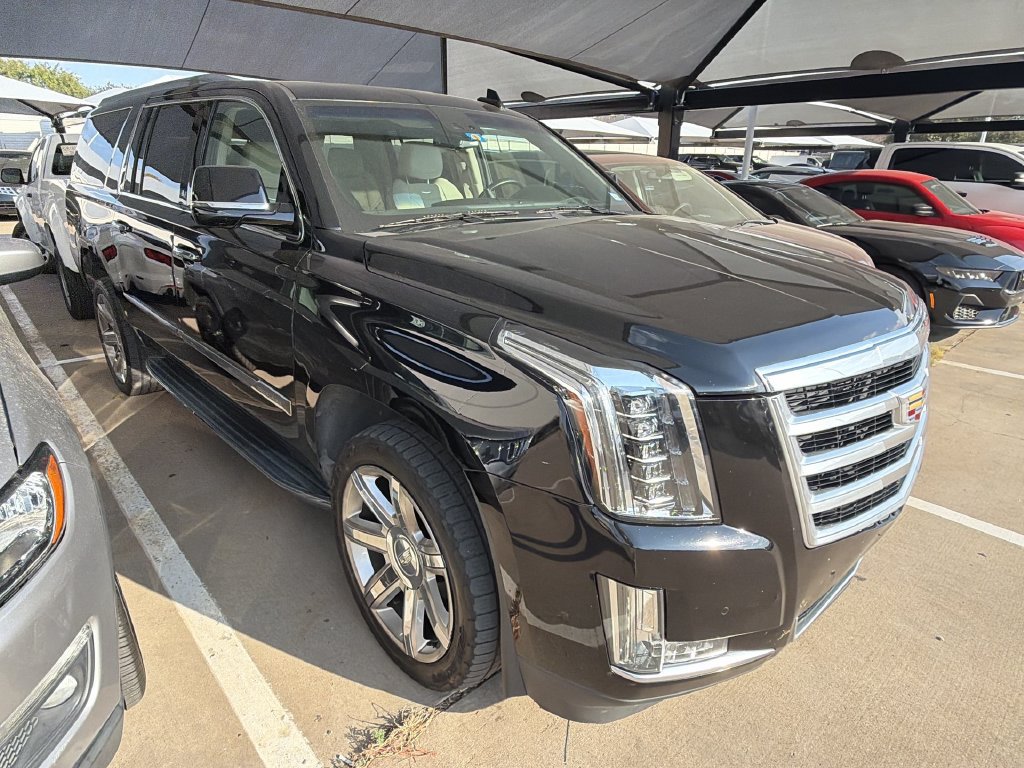 Used 2019 Cadillac Escalade ESV Luxury AWD/4WD image 1
