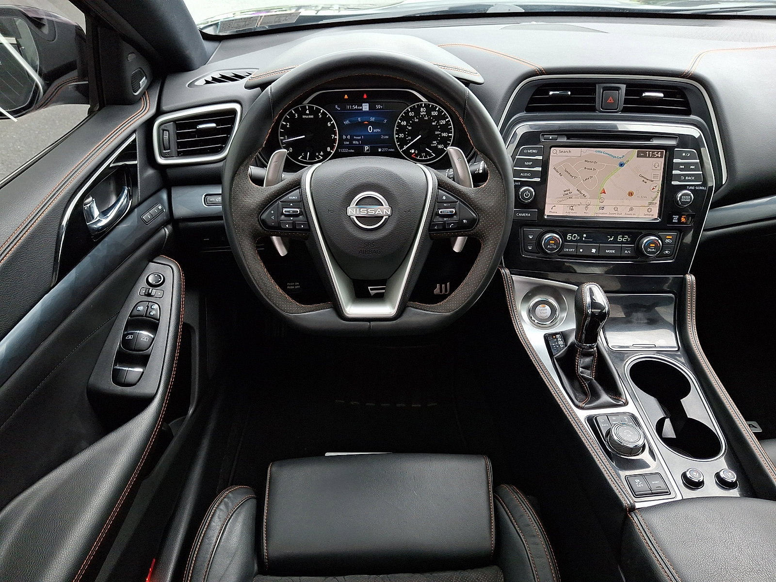 Used 2023 Nissan Maxima SR w/ Sport Mat Group FWD image 17