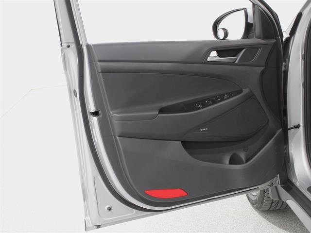 Used 2021 Hyundai Tucson Ultimate w/ Cargo Package image 4