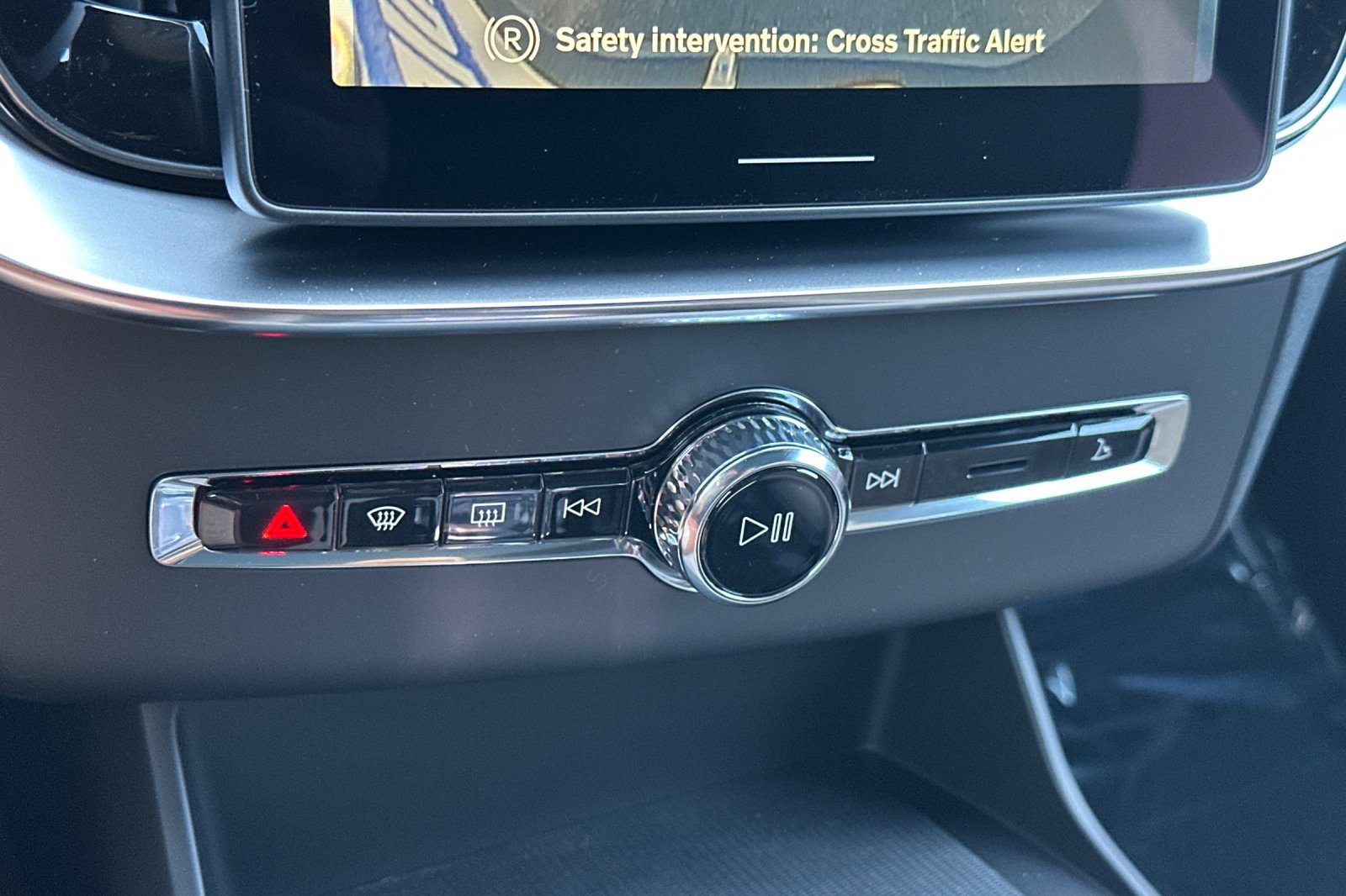 New 2026 Volvo XC90 B5 Plus image 19