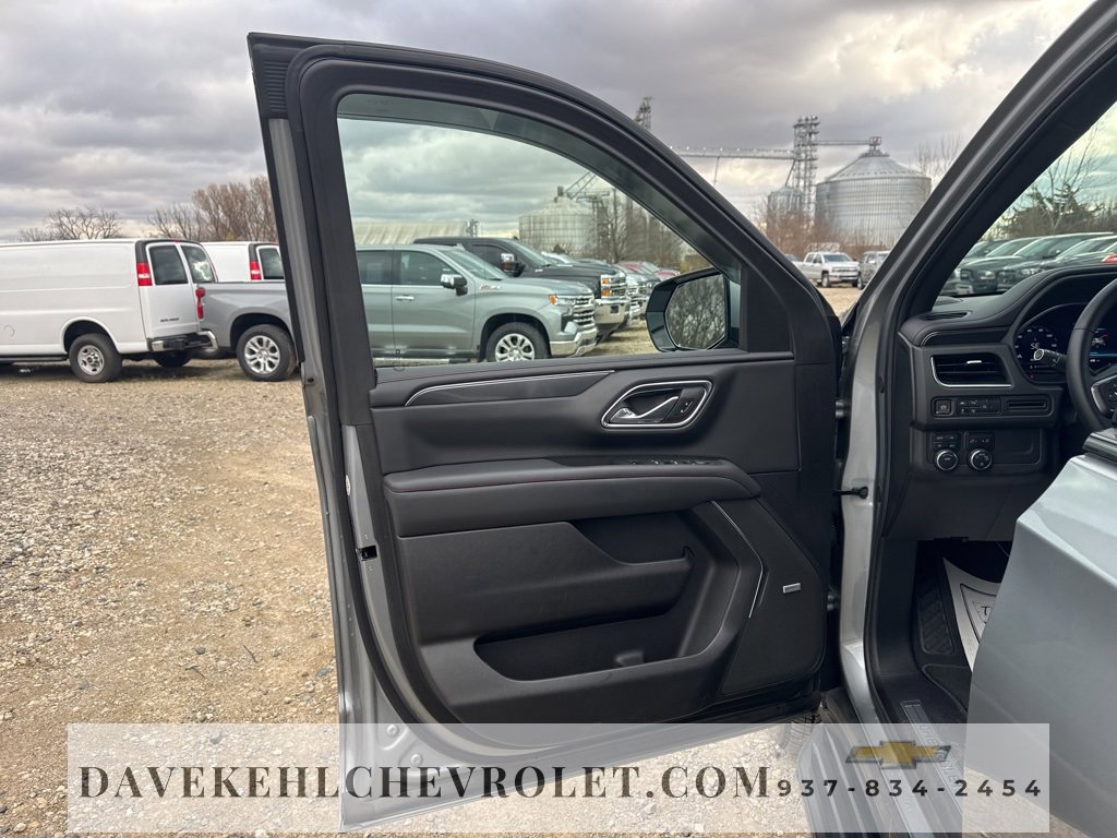 Used 2024 Chevrolet Tahoe RST w/ Luxury Package image 9