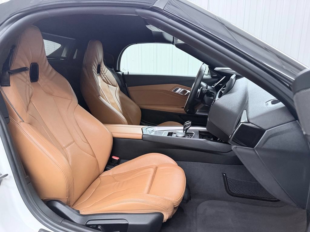 Used 2020 BMW Z4 M40i w/ Executive Package RWD image 55