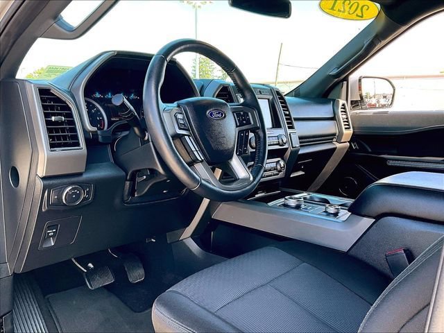 Used 2021 Ford Expedition XLT AWD/4WD image 8