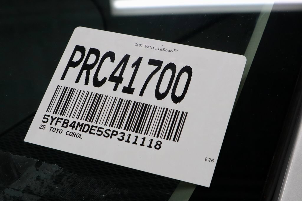 Used 2025 Toyota Corolla LE FWD image 33