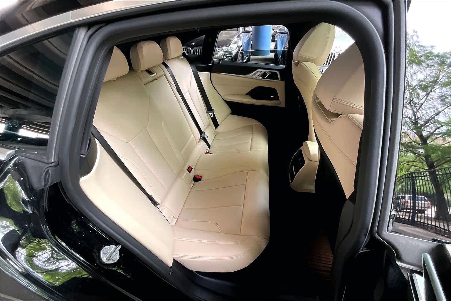 Used 2024 BMW i4 eDrive40 w/ Premium Package RWD image 20