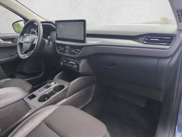Used 2023 Ford Escape SE FWD image 29