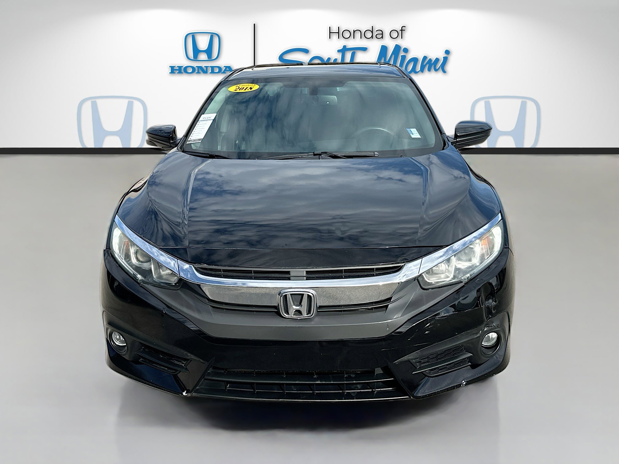 Used 2018 Honda Civic EX-L image 2