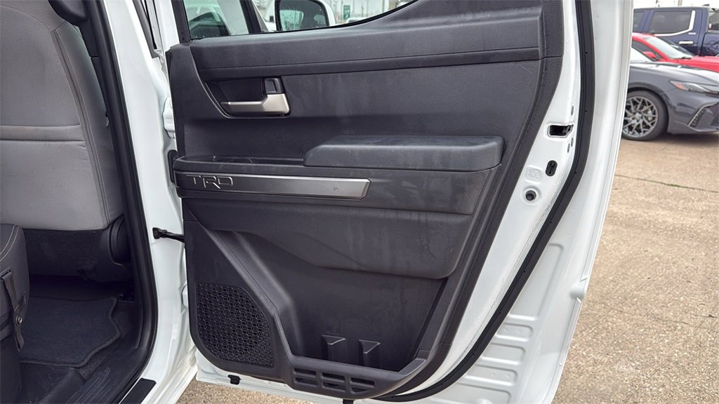 Used 2025 Toyota Tacoma TRD Sport image 28