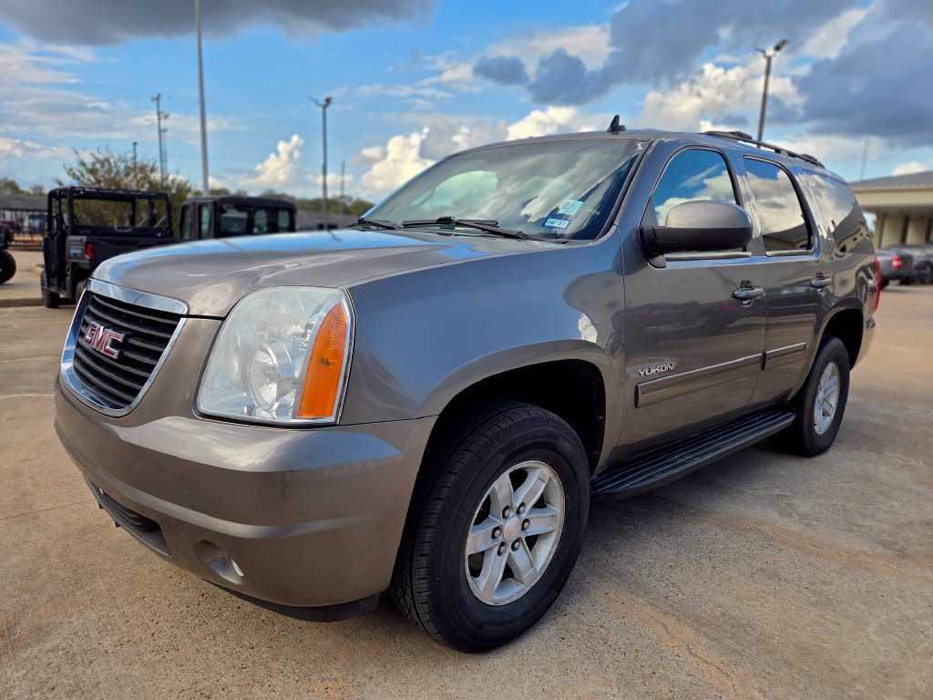Used 2012 GMC Yukon SLT RWD image 1