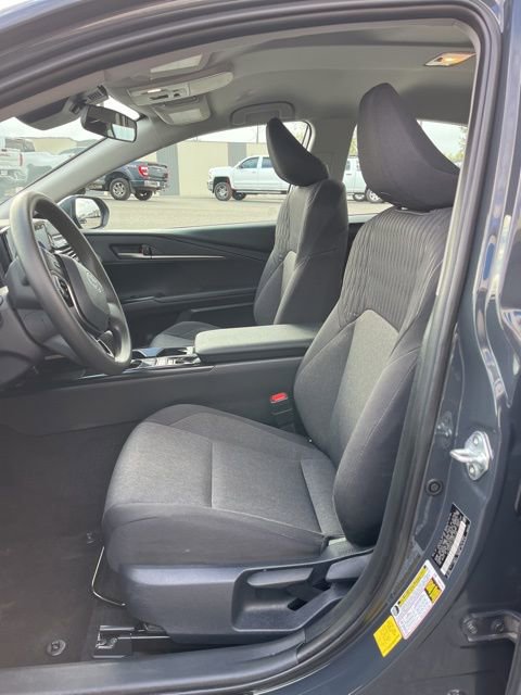 Used 2026 Toyota Camry LE FWD image 24