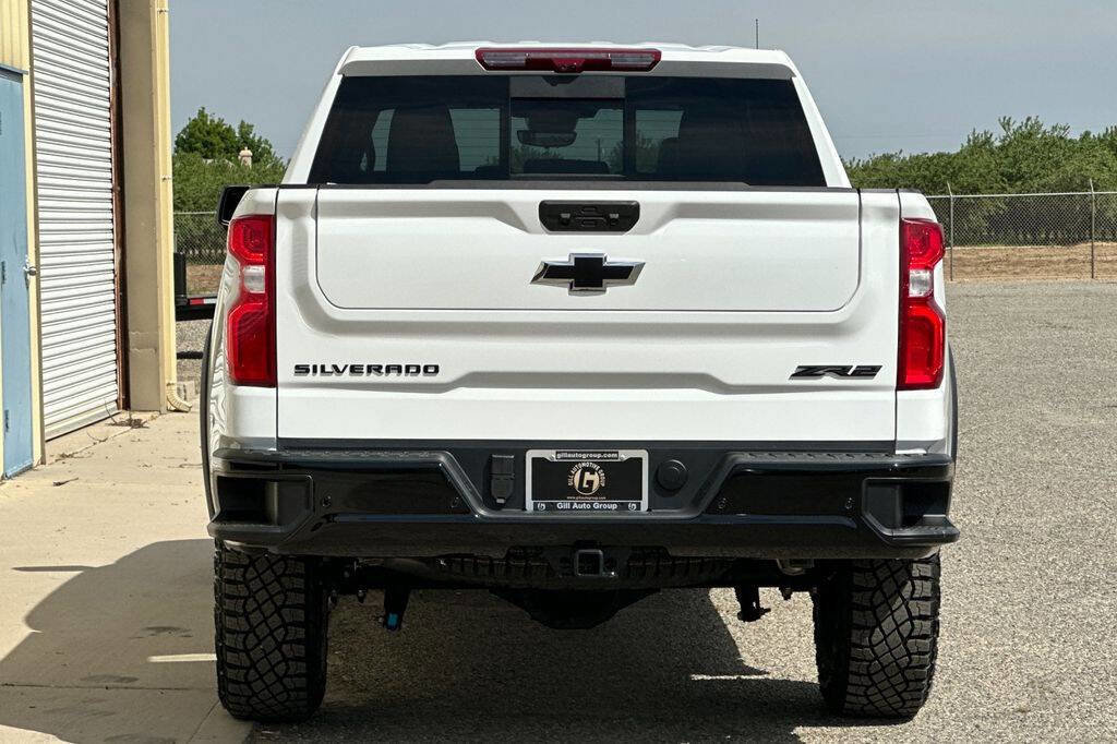 New 2026 Chevrolet Silverado 1500 ZR2 image 5