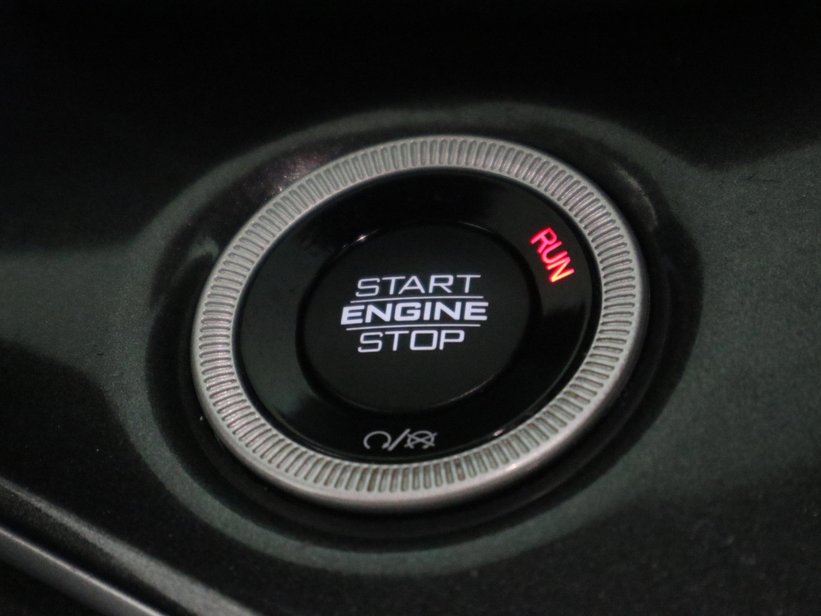 Used 2023 Jeep Grand Cherokee Altitude image 33