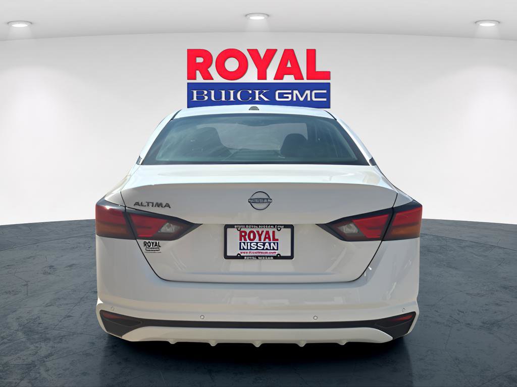 Used 2025 Nissan Altima 2.5 S image 6