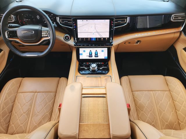 Certified 2025 Jeep Grand Wagoneer Series III AWD/4WD image 27