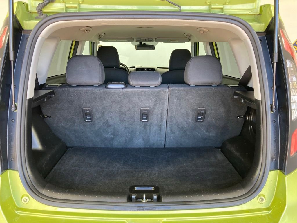 Used 2018 Kia Soul + FWD image 21