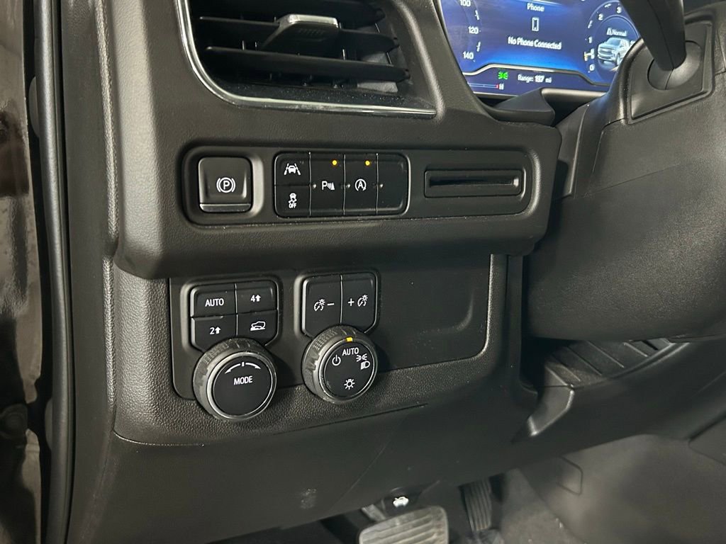 Used 2023 Chevrolet Tahoe LT image 39