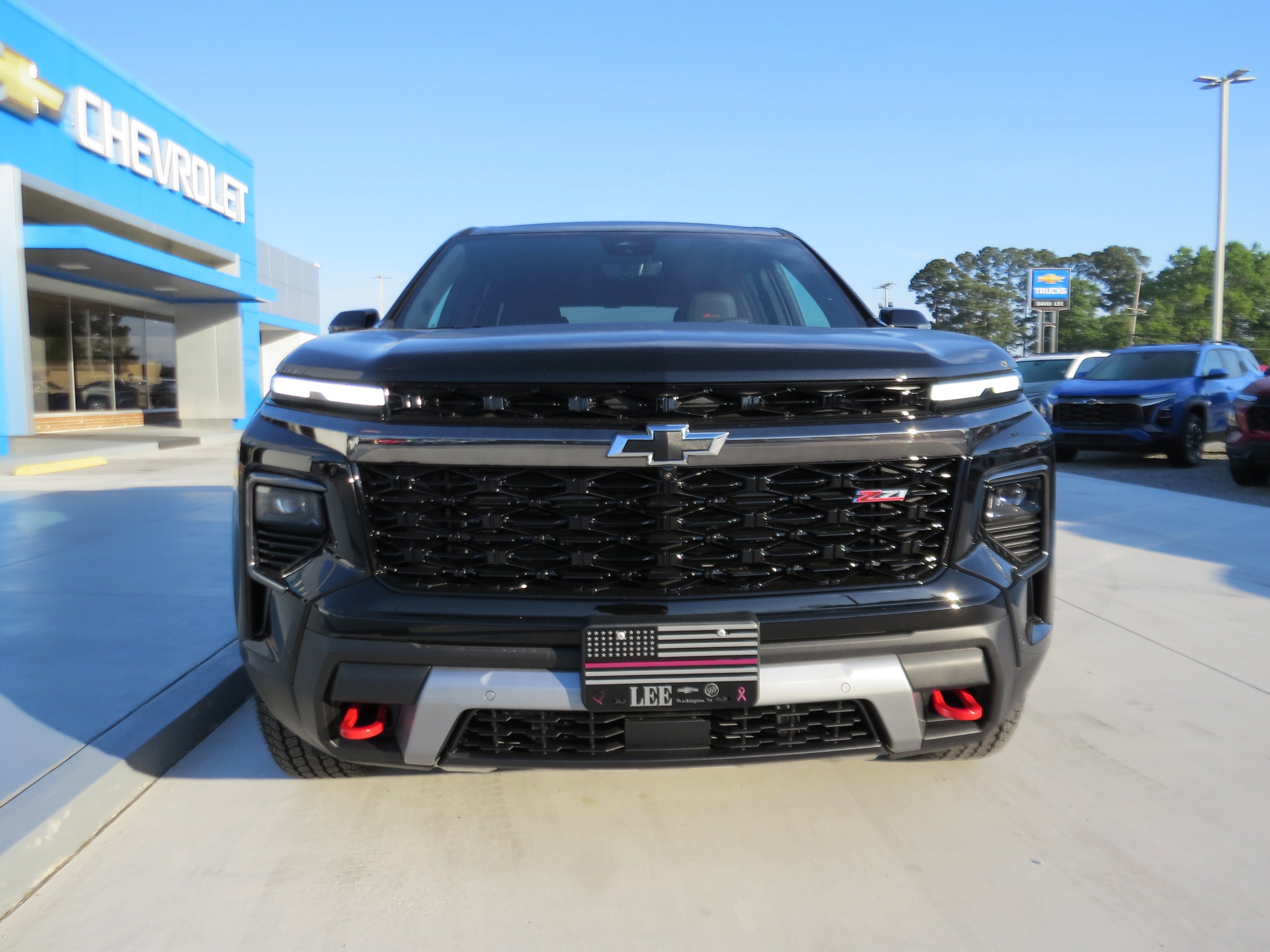 New 2026 Chevrolet Traverse Z71 w/ Enhanced Driving Package AWD/4WD image 8