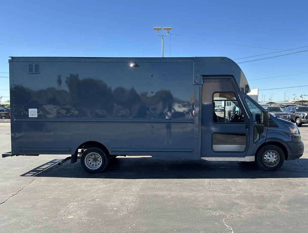 Used 2021 Ford Transit 350 DRW image 11