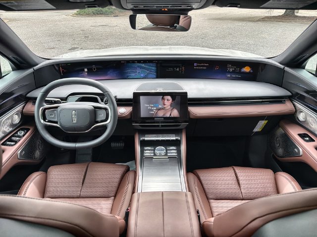 New 2026 Lincoln Nautilus Reserve AWD/4WD image 21