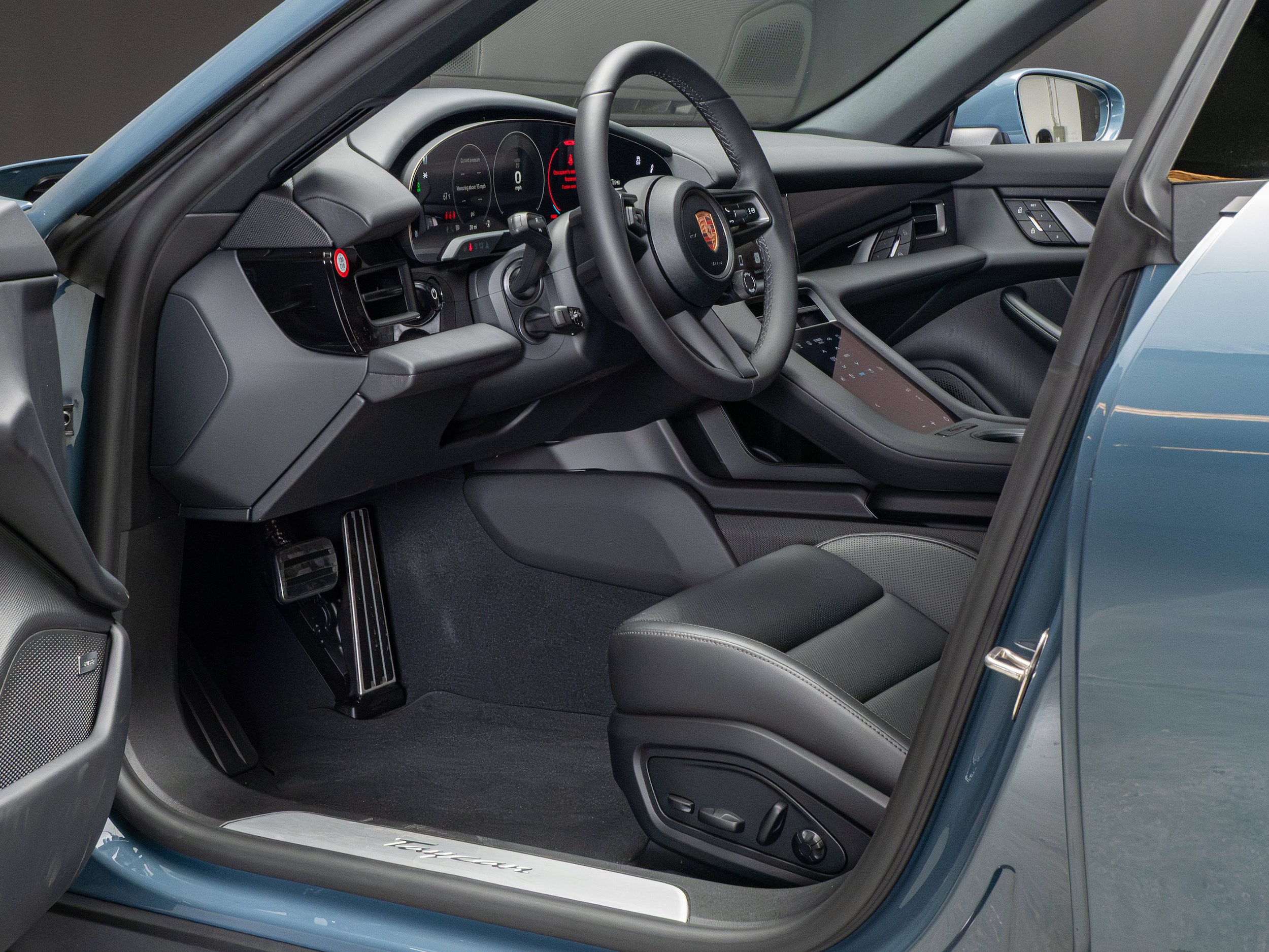New 2026 Porsche Taycan RWD image 4