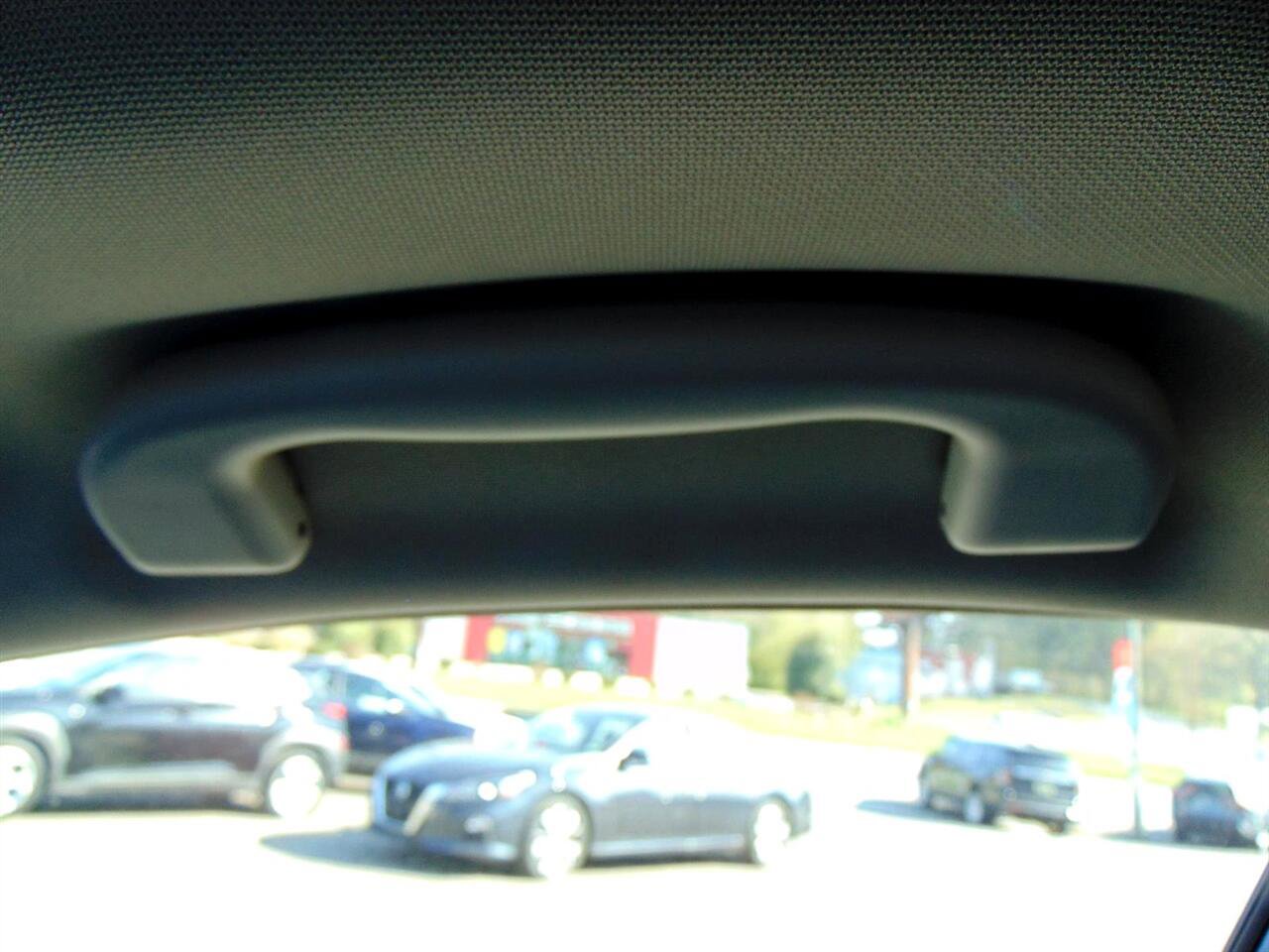 Used 2024 Subaru Crosstrek 2.0i Premium image 18