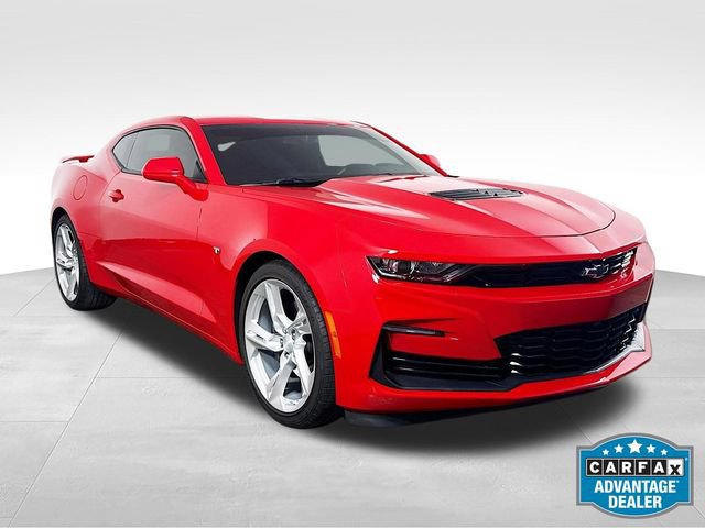 Used 2022 Chevrolet Camaro SS RWD image 2